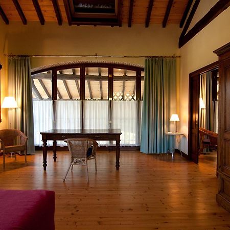 Polidora Bed & Breakfast Laveno-Mombello Bagian luar foto