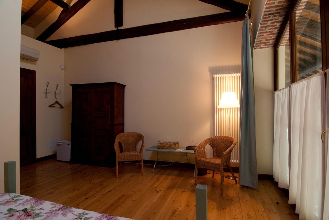 Polidora Bed & Breakfast Laveno-Mombello Bagian luar foto